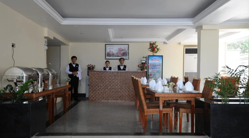 Hotel War Dan