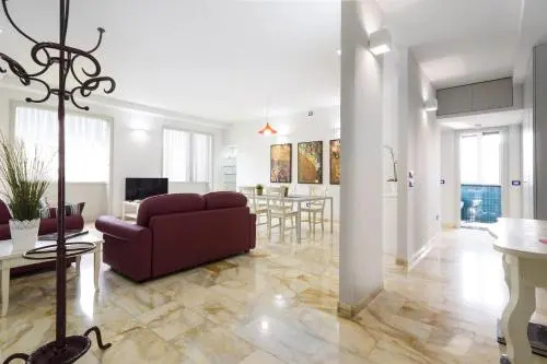 Regina Giovanna Flat