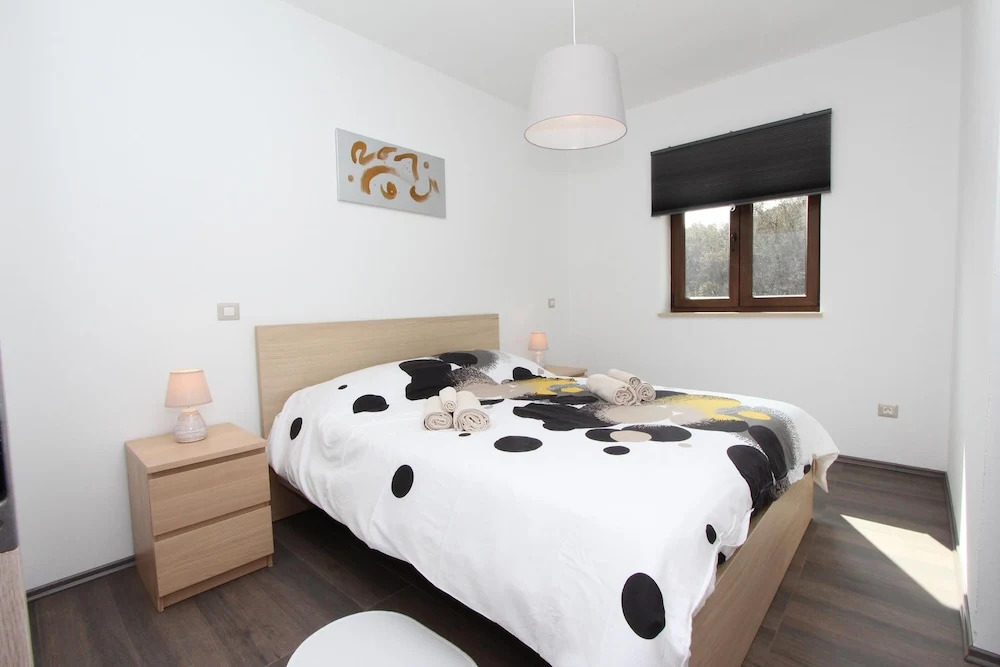 Apartments Vestar