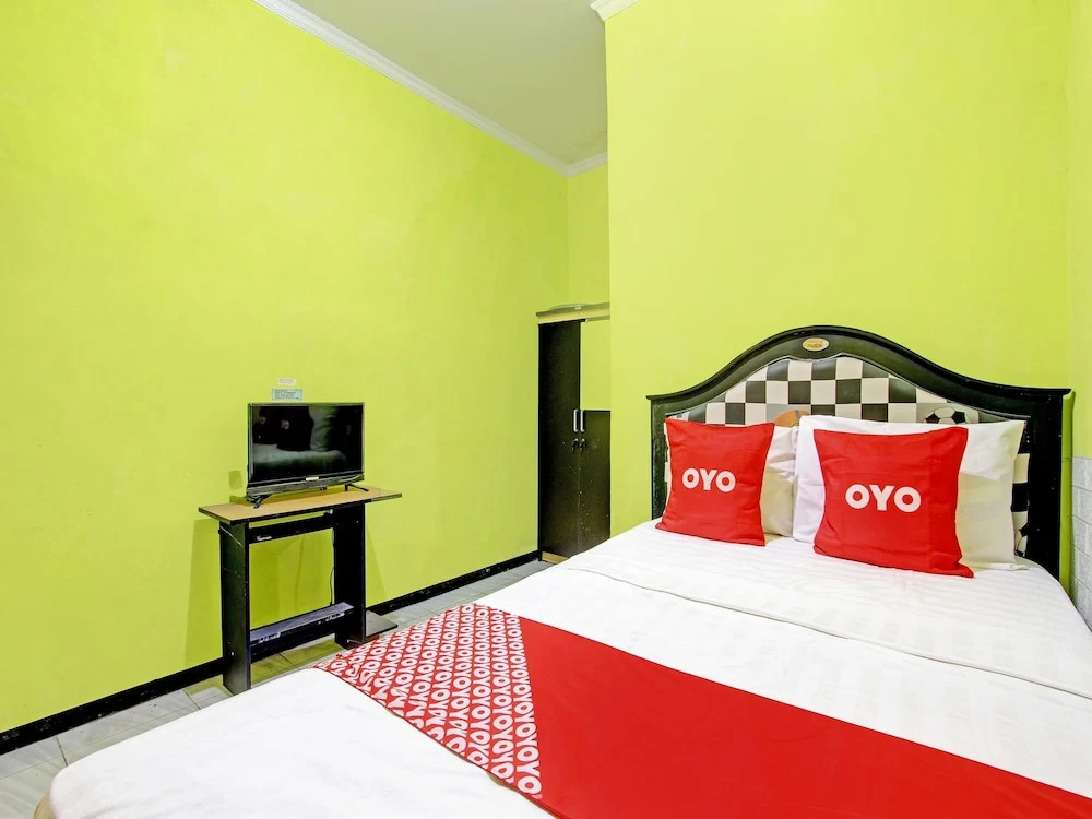 WILUDJENG Guest House Syariah near Alun Alun Sragen Mitra RedDoorz