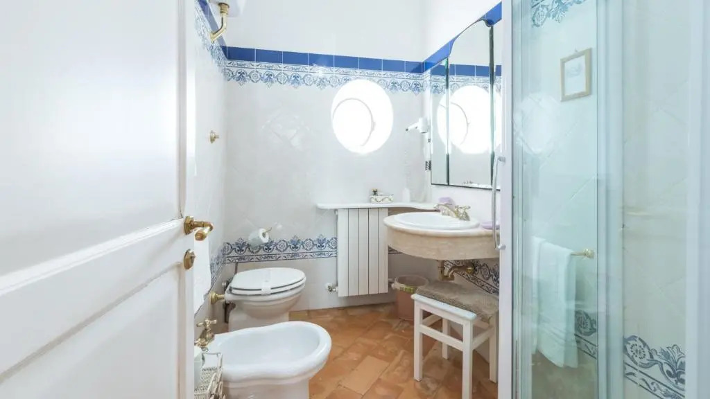 BORGO COLLE RIDENTE 13, Emma Villas
