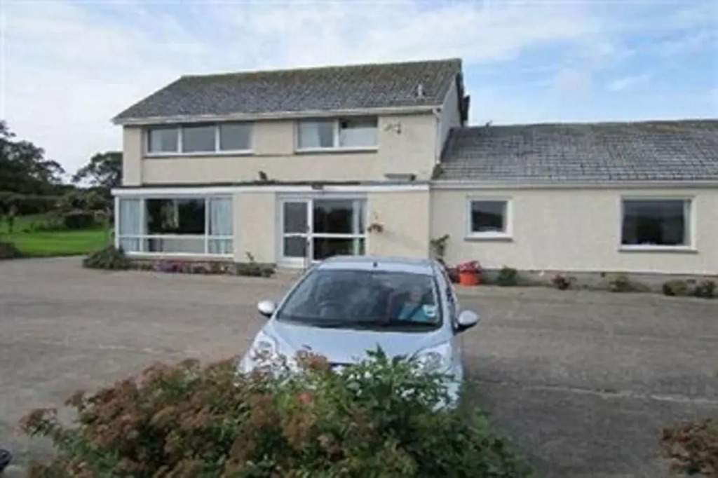 Aran House