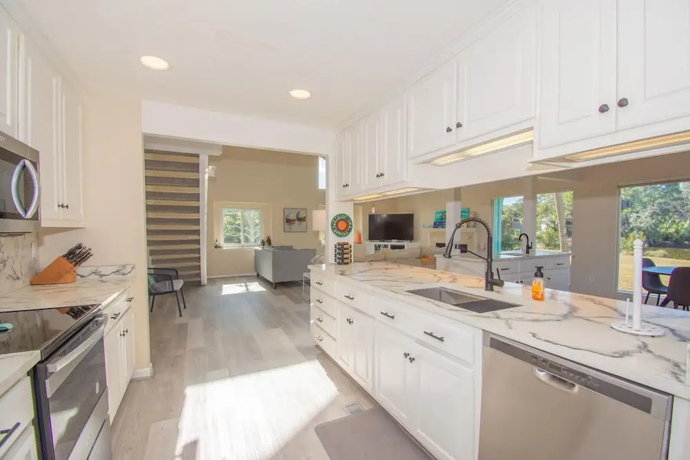 418 Skimmer Cove