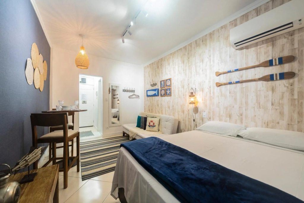 Lindo Apartamento frente para praia, Wi-Fi, estacionamento gratuito