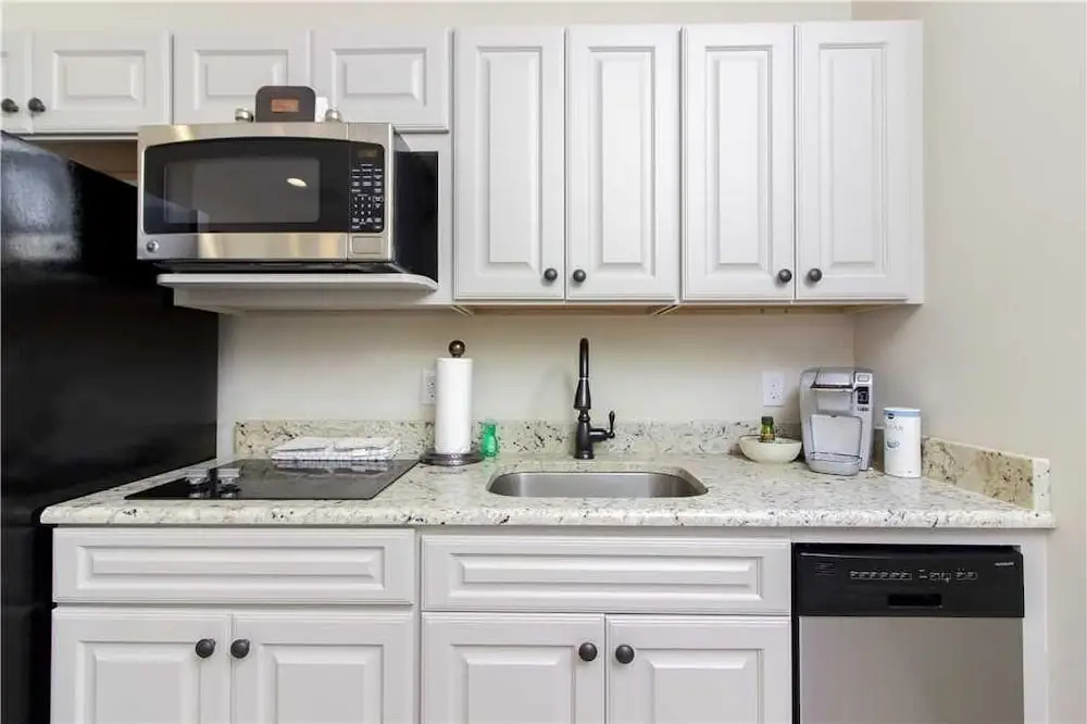 Living The Dream - Studio Condo