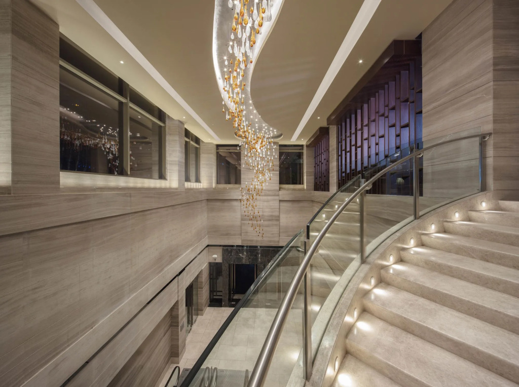 Sheraton Grand Bengaluru Whitefield Hotel & Convention Center