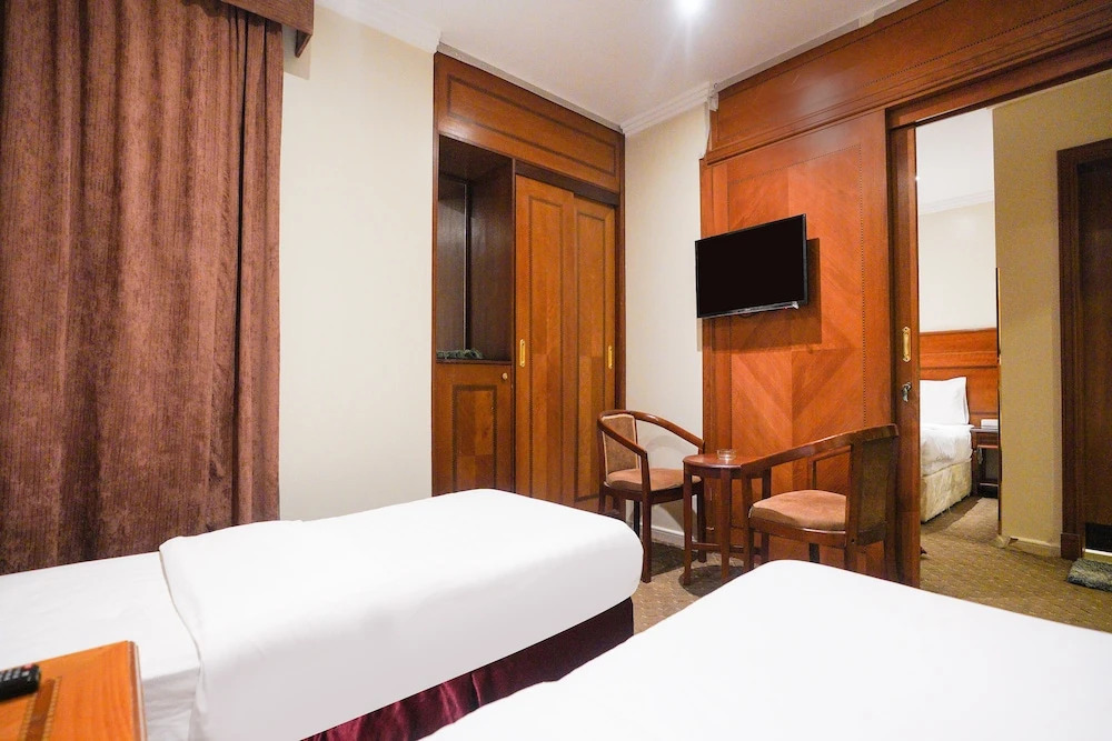 OYO 650 Dhiyafat Dallah Hotel