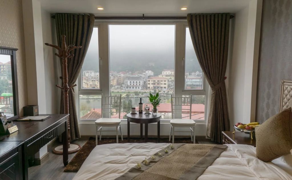 Sons Hotel