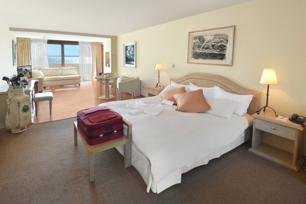 Hotel del Lago Golf & Art Resort