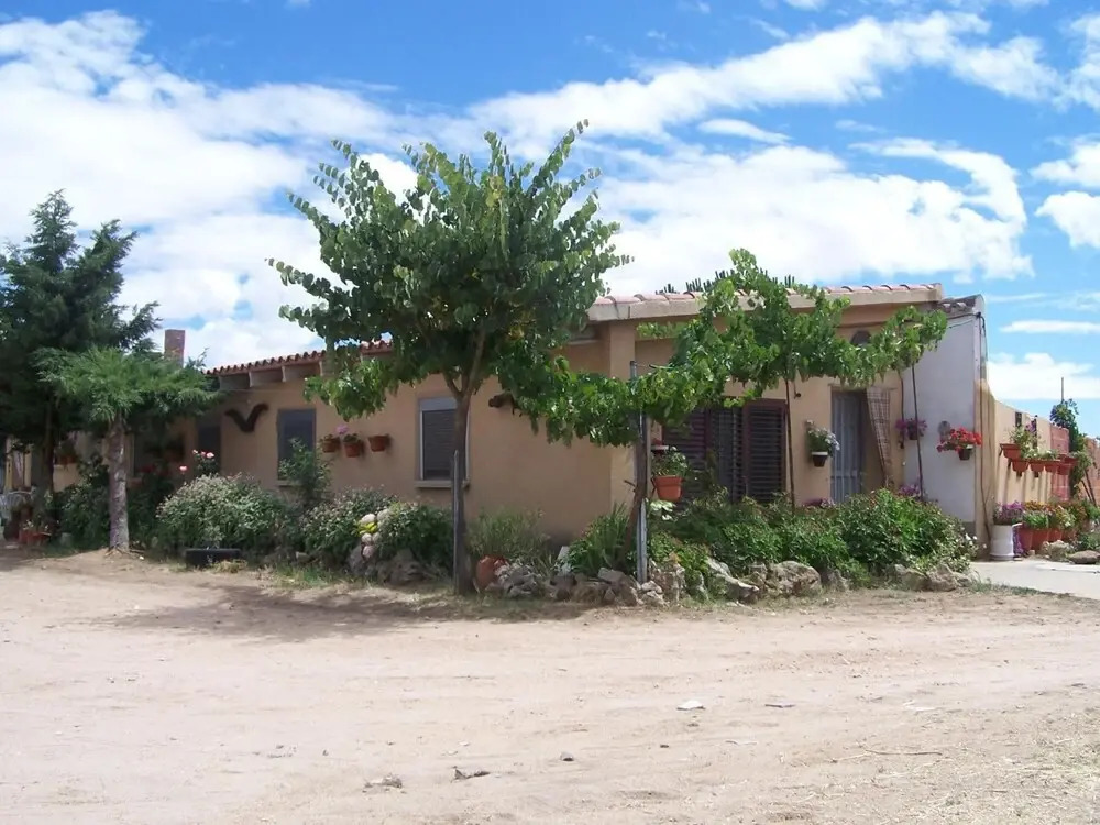 Albergue Turistico Torre de Sabre