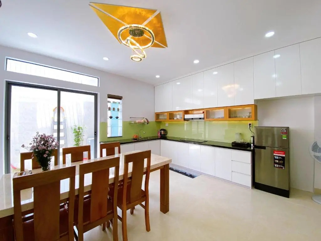 Gold Pig Homestay & Apartment