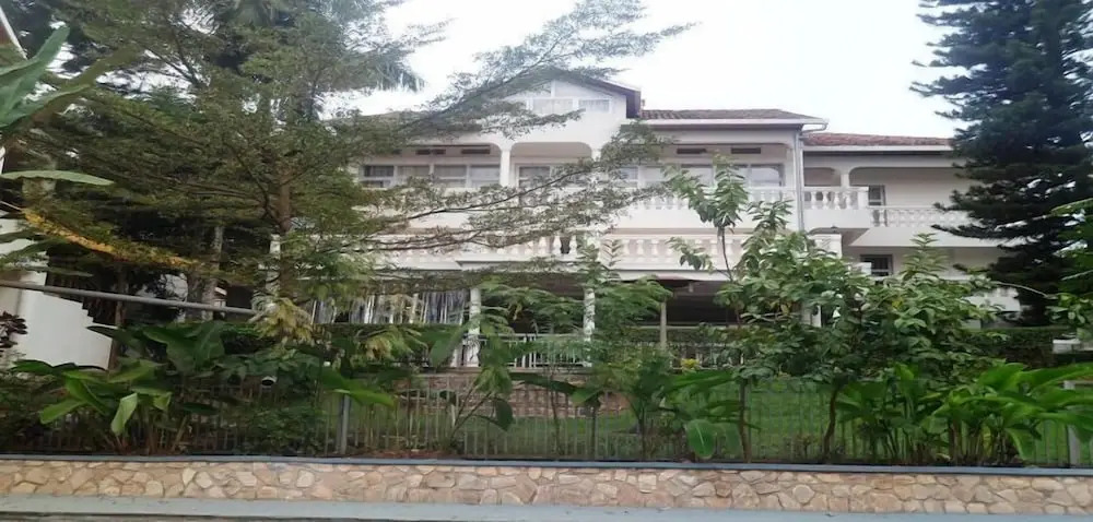 Zenith Hotel