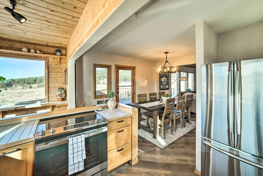 Angel Fire Mtn View Cabin w/ Hot Tub: 2 Mi to Ski