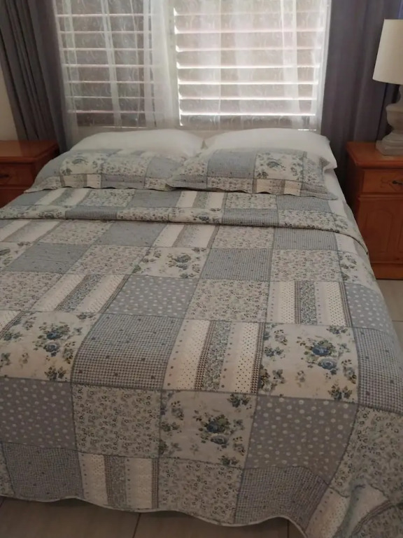 2-bedroom Apartment With Seaviews