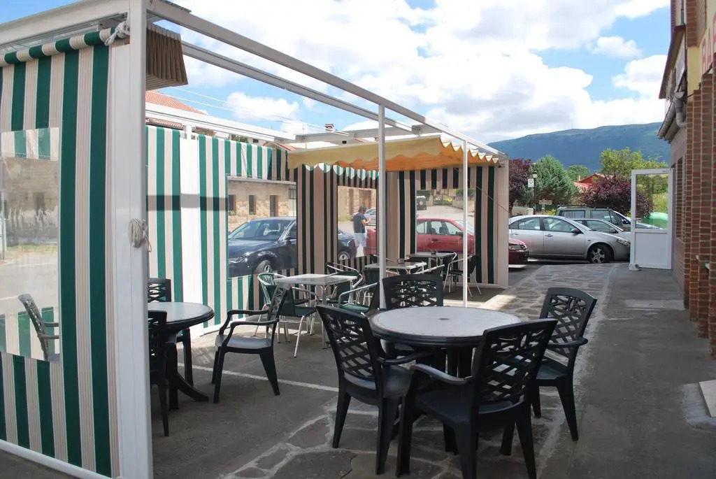 Hostal Sanpatiel