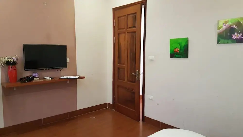 Hien Thu Guest House by OYO Rooms