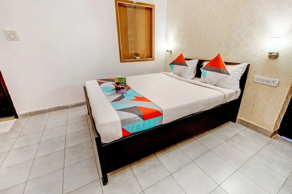 FabHotel The Pride