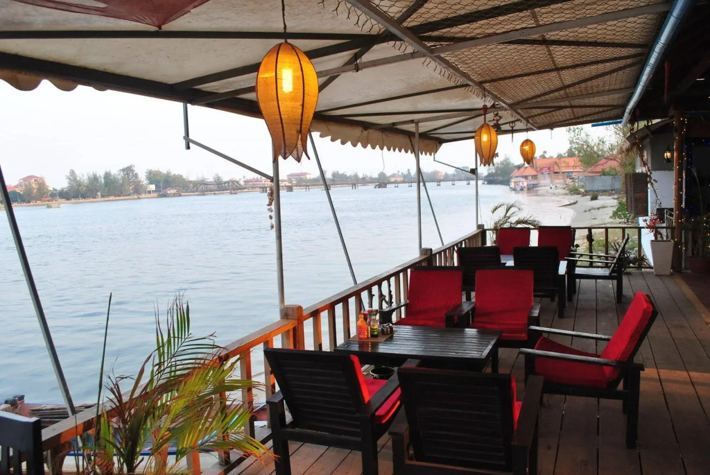 The River Lodge