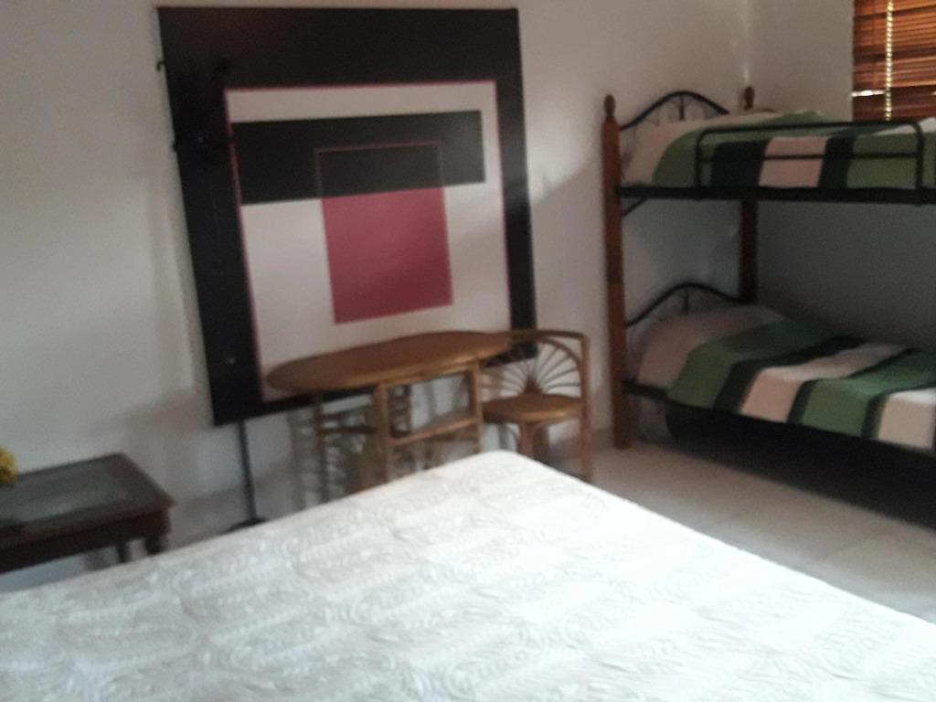 Palmitas Hostel with tropical garden & pool