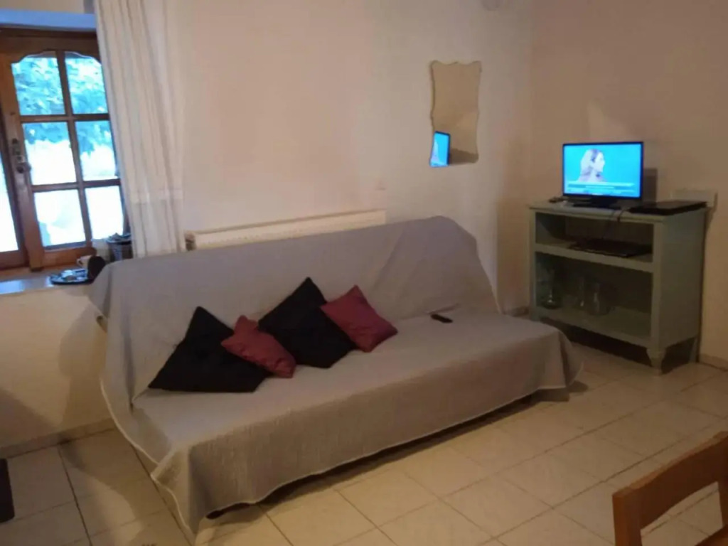 Bravita House