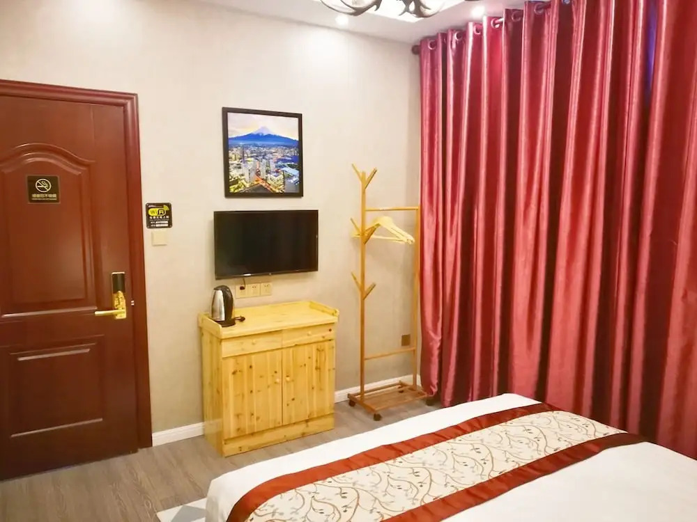 Spring Breeze Boutique Guest House