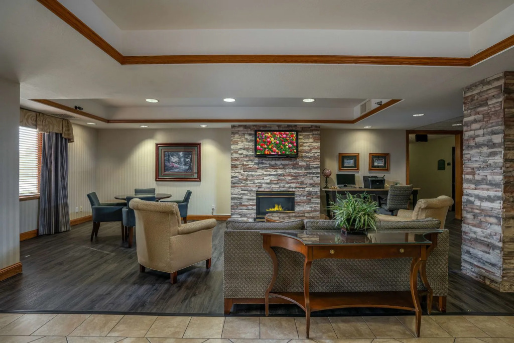 Links Bos Landen Hotel & Spa of Pella, Trademark by Wyndham