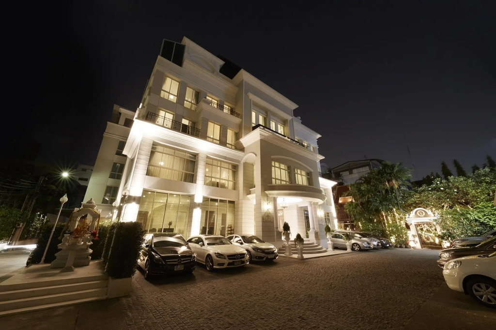 The Rose Residence, Bangkok