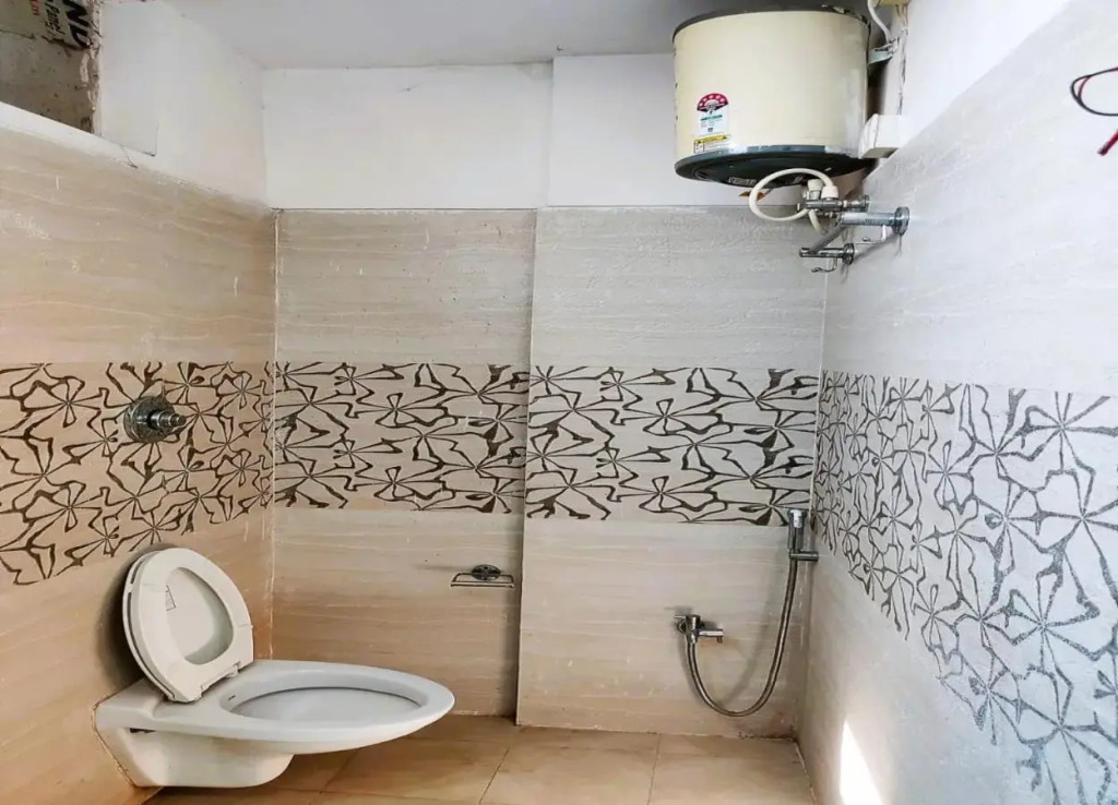 Hotel Madhuwan Heights