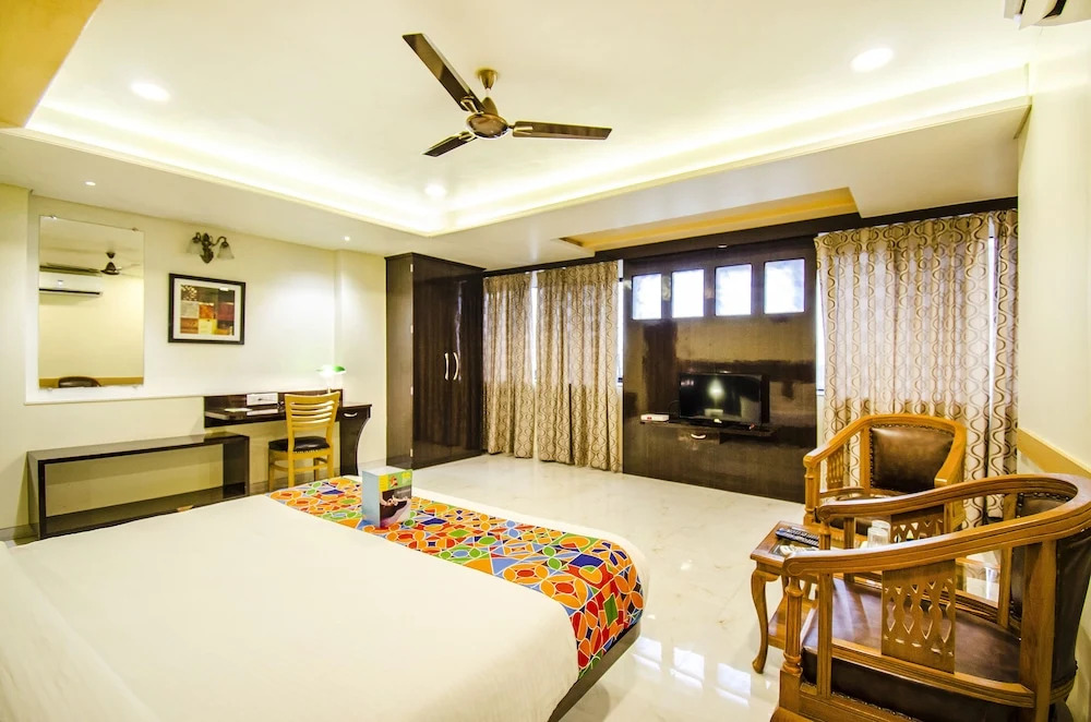OYO Rooms Pimpri Finolex Chowk