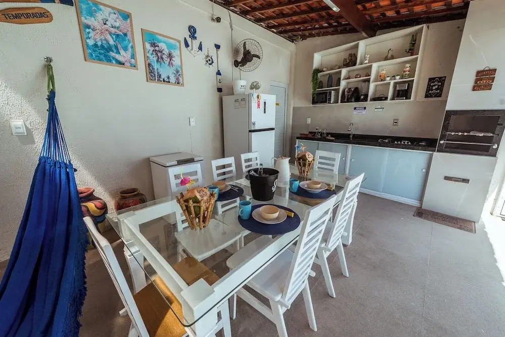 Casa c 4 su tes Piscina Churrasqueira e Garagem