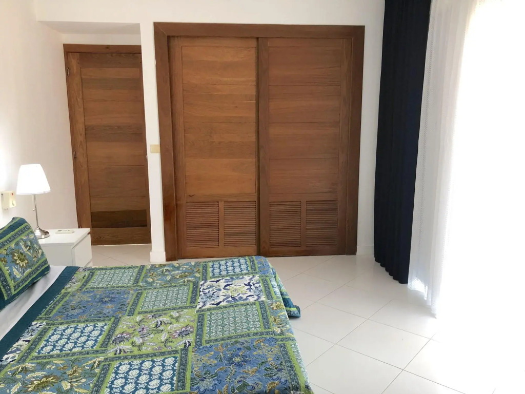 Bavaro Beach Condo-HOTEL with VILLAS & Suites WIFI BBQ Beach CLUB & SPA