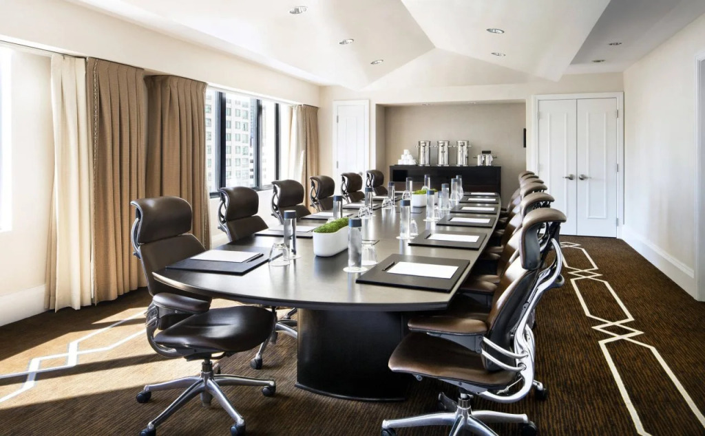 The Gwen, a Luxury Collection Hotel, Michigan Avenue Chicago