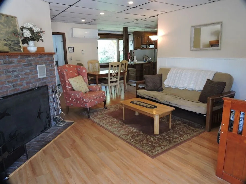 Open Hearth Inn