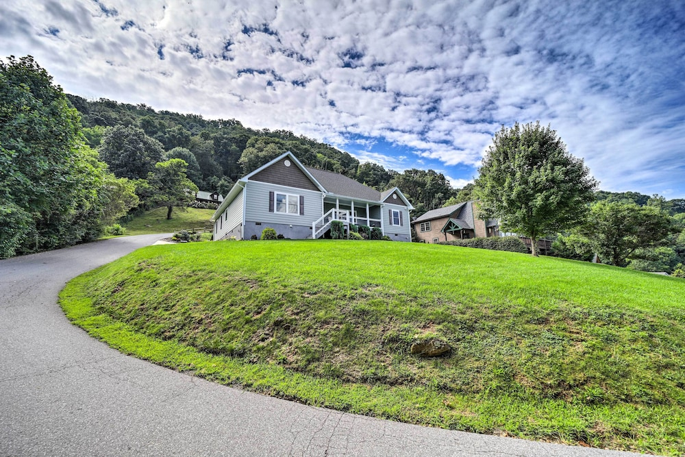 Striking Waynesville Home w/ Mtn Views & Deck