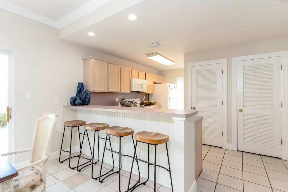 Sun Dancer 5 2 Bedroom Condo by RedAwning