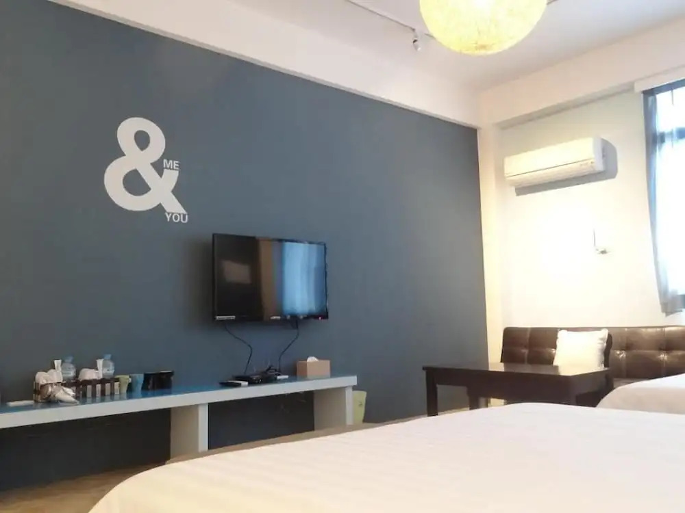 Green Bottle Guest House