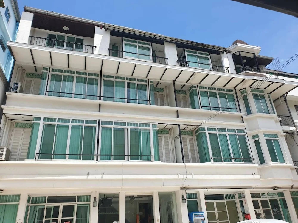 KS Suites