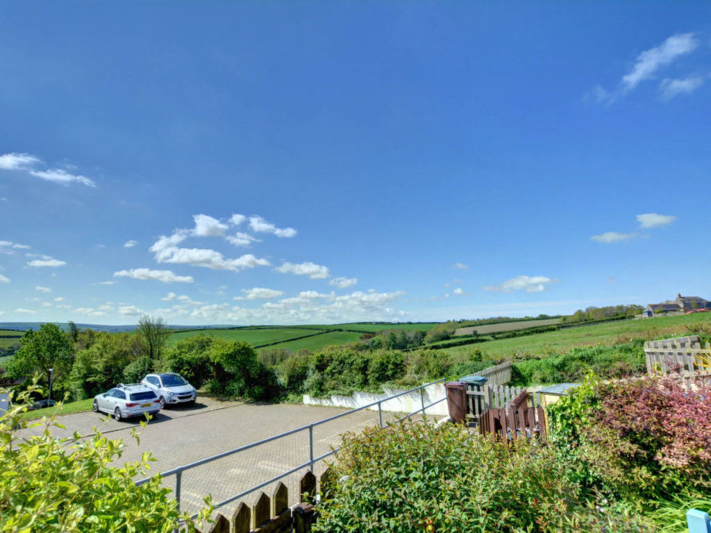 Holiday Home Daisy House