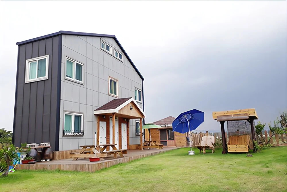 Jeju Kkamang House Pension
