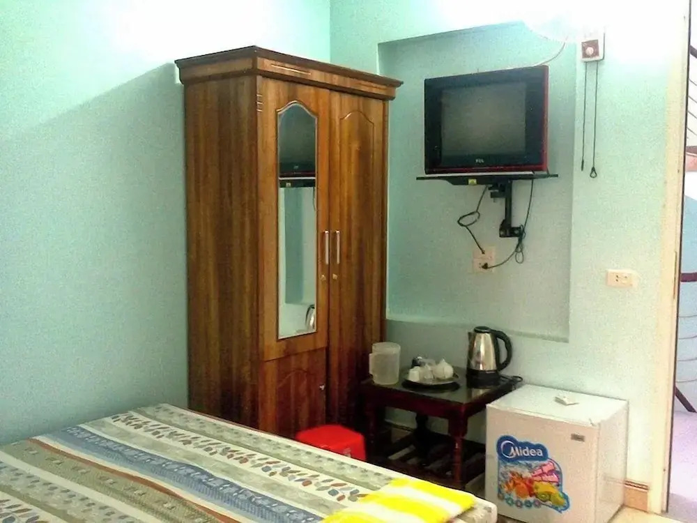 Binh Minh Hostel DB - by BAY LUXURY