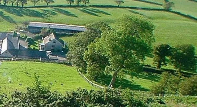 Alltyfyrddin Farm