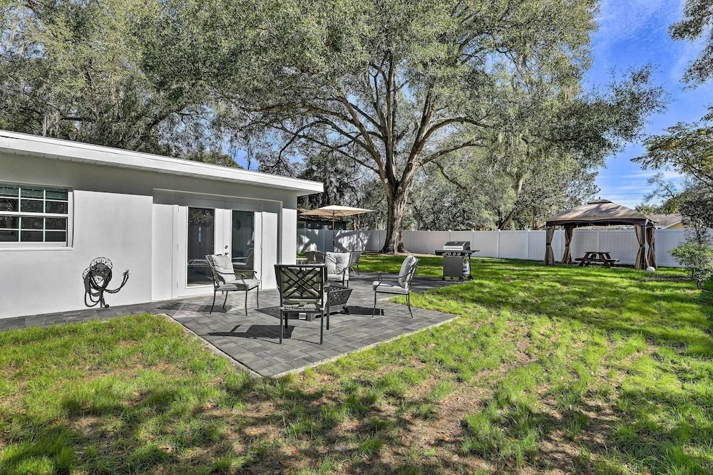 Chic Home w/ Fire Pit & Patio, Walk to Lake!