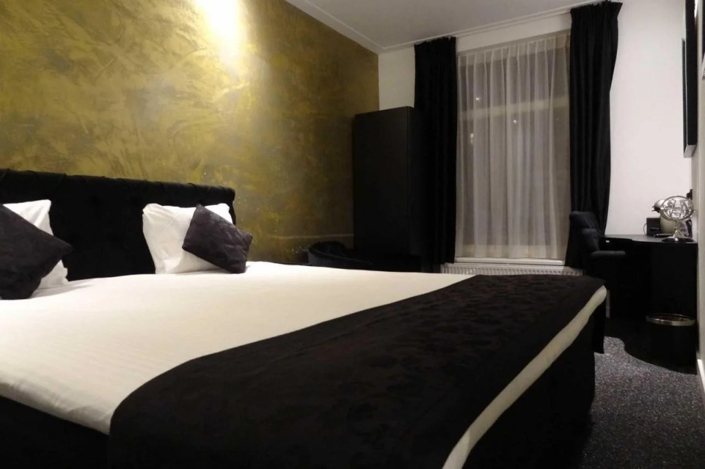 Saras Boutique Hotel