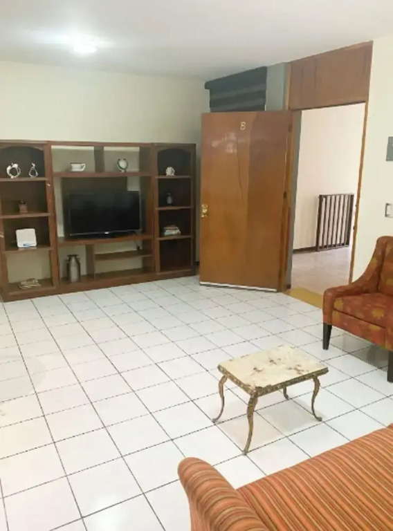 New Apt in GDL Near Cathedral