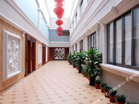 Zhongshan Wanduhui Hotel