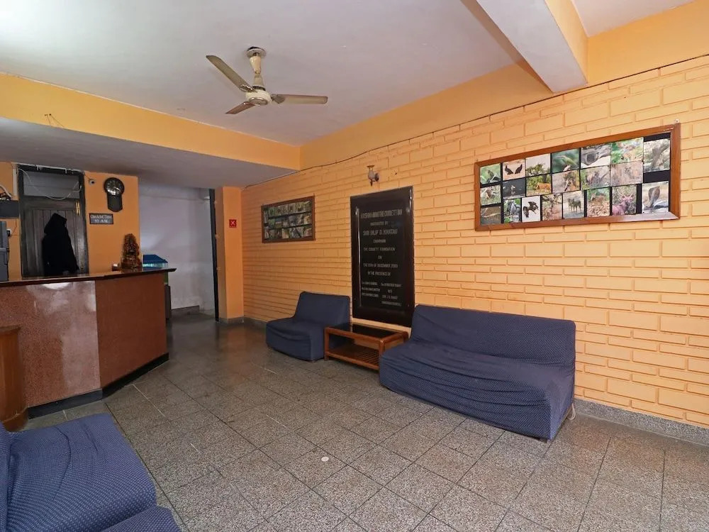 OYO 26825 Corbett Inn