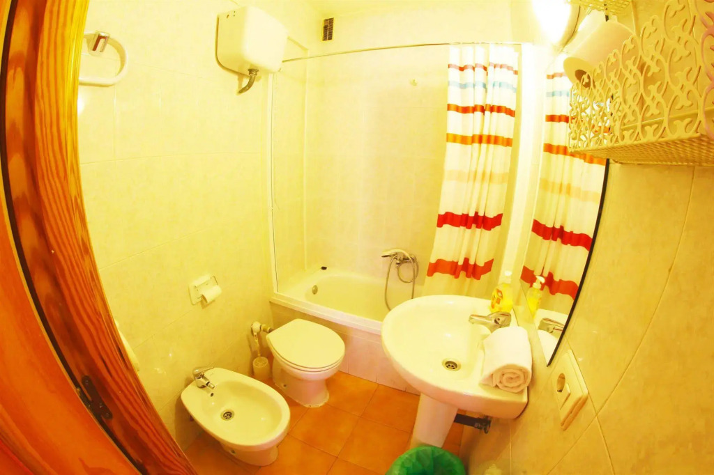 Hostal Escapa-T