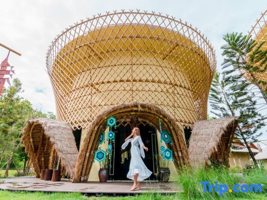 Isaan Isan Resort Khaoyai