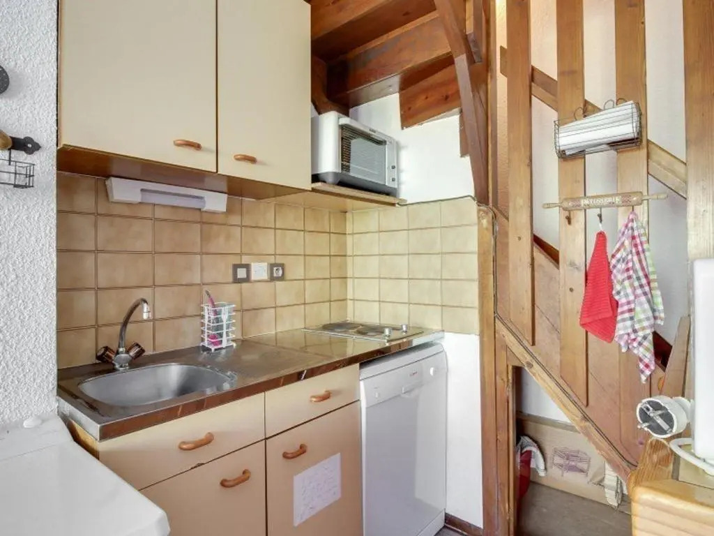 Appartement Esquièze-Sère, 3 pièces, 6 personnes - FR-1-402-70