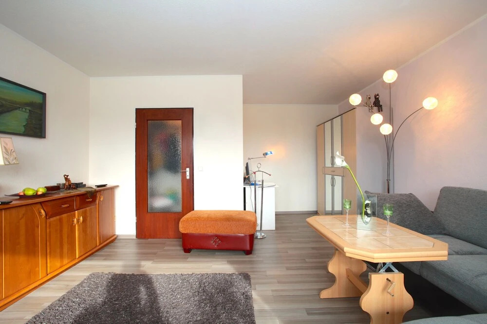 Private Apartment Hoffmann-von-Fallersleben-Straße